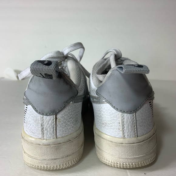 Nike Air Force 1 Size 4Y Kids White and reflective silver boys or girls sneaker - Picture 6 of 11